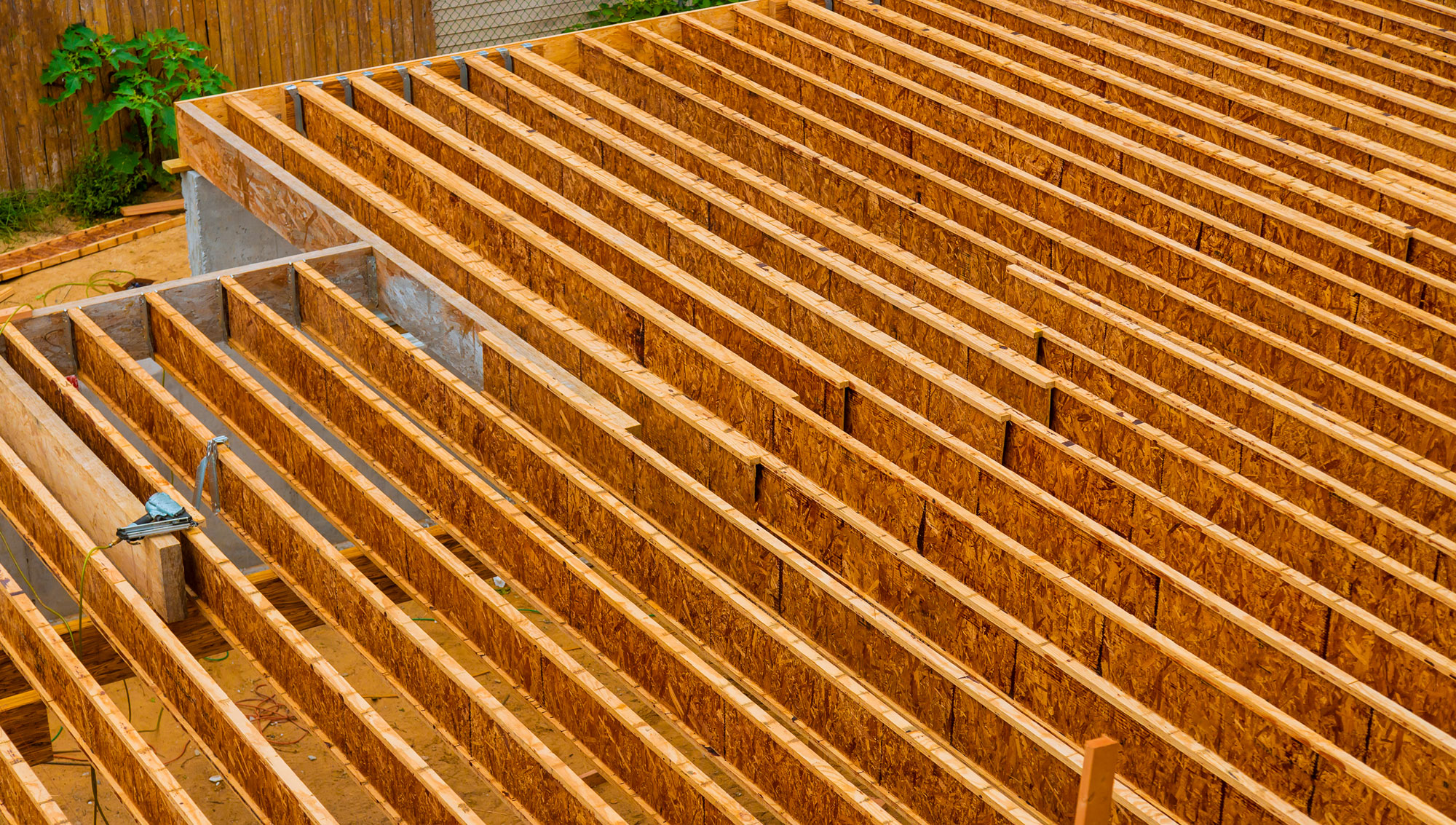 Engineered-Wood-Middle